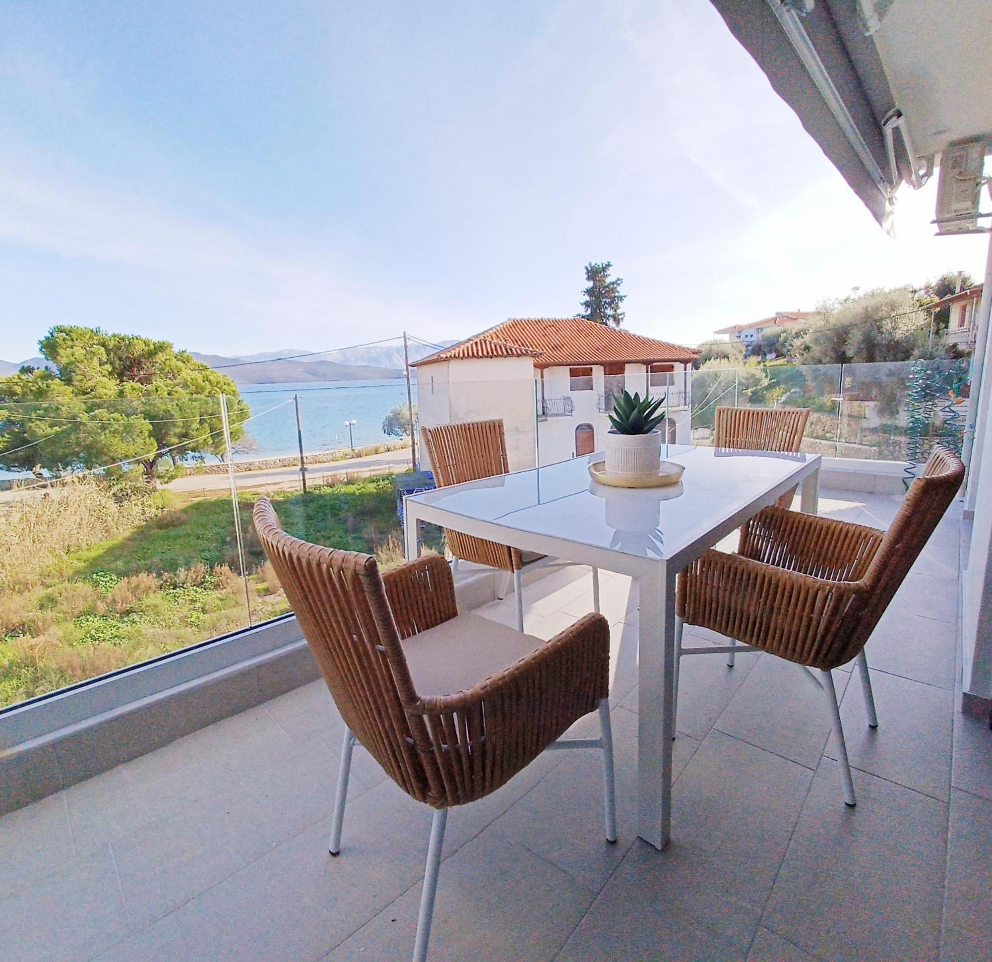 Appartement Iriana Seaside Luxury Penthouse Nikiana